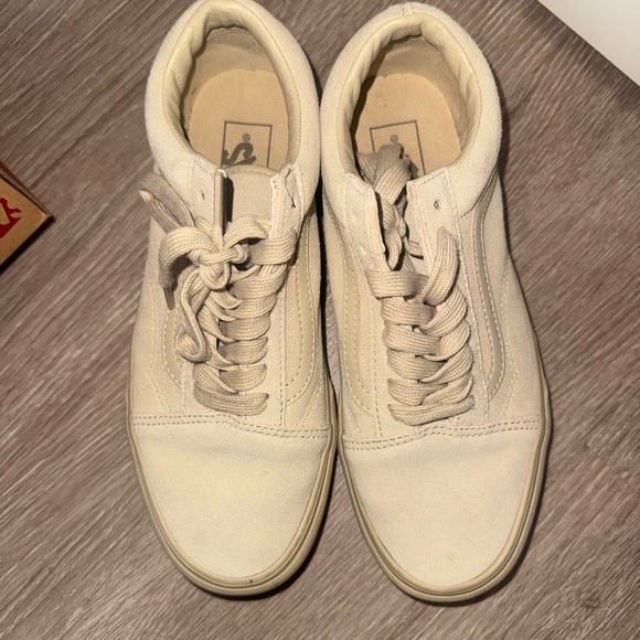 Vans Old Skool Sneakers Women’s Sneakers- Size 8 - Picture 3 of 7